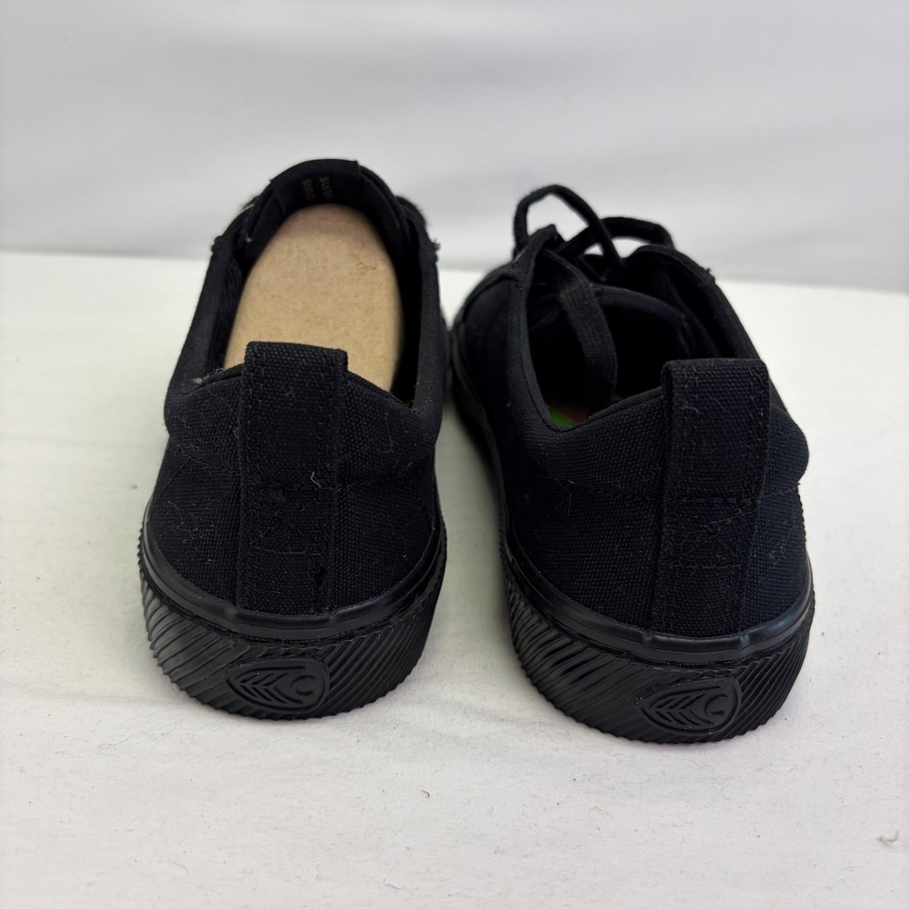 NEW Cariuma OCA Sneaker Black Shoes 10 Women 8.5 Mens Sustainable Canvas Low Top - Picture 6 of 9